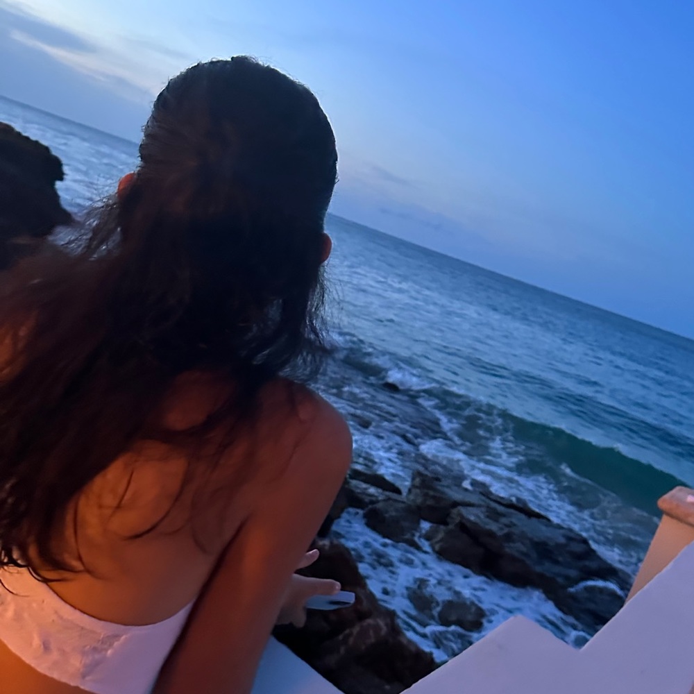 Meet your Posher, Meryem